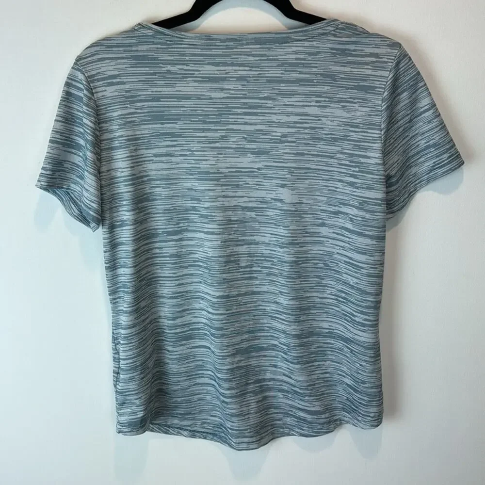 Nike Top - Women's Medium‎